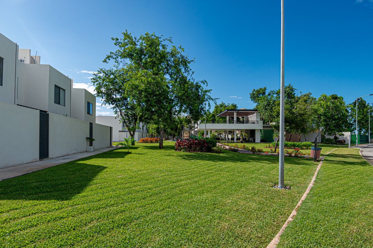 Senderos del residencial